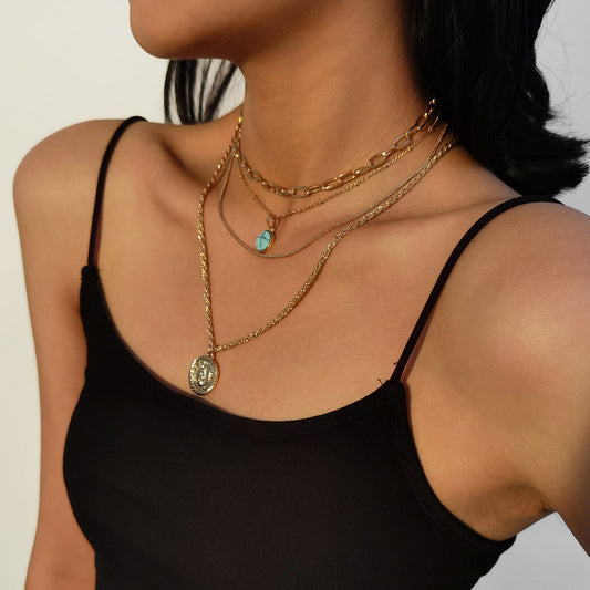 Clavicle Turquoise Necklace